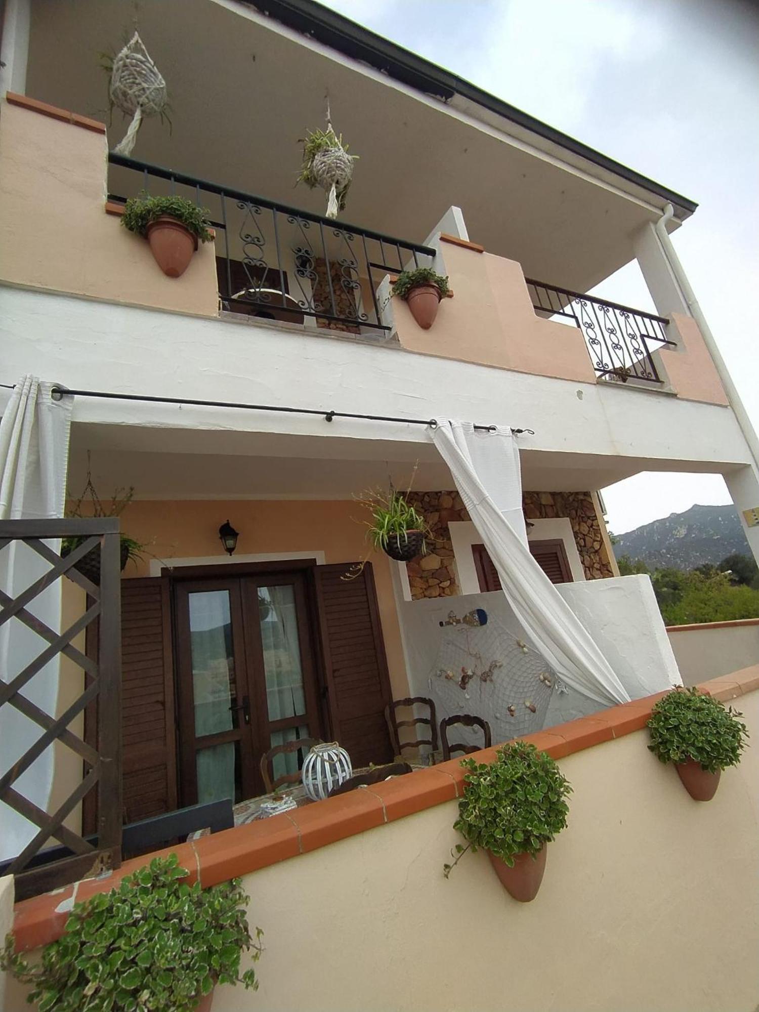 Casa Claudia Villasimius Extérieur photo